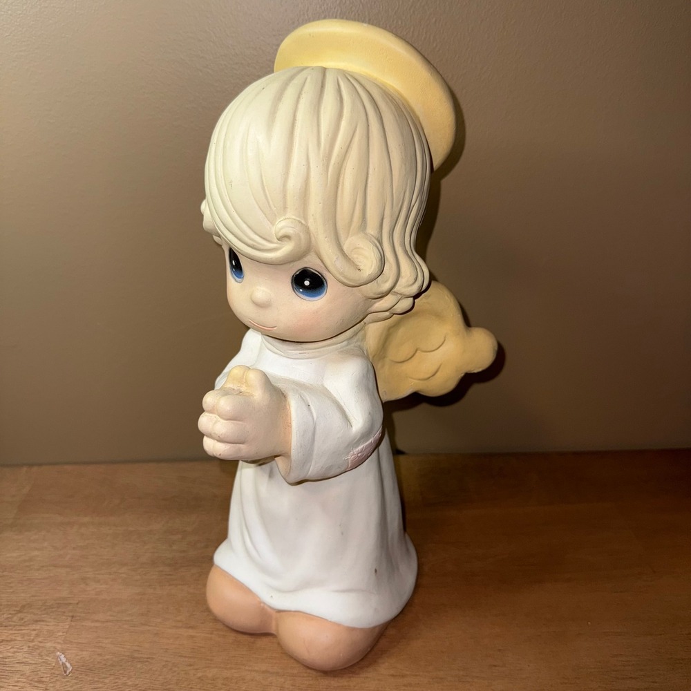 Vintage 1998 Precious Moments Universal Statuary Large Praying Angel Figure 2701